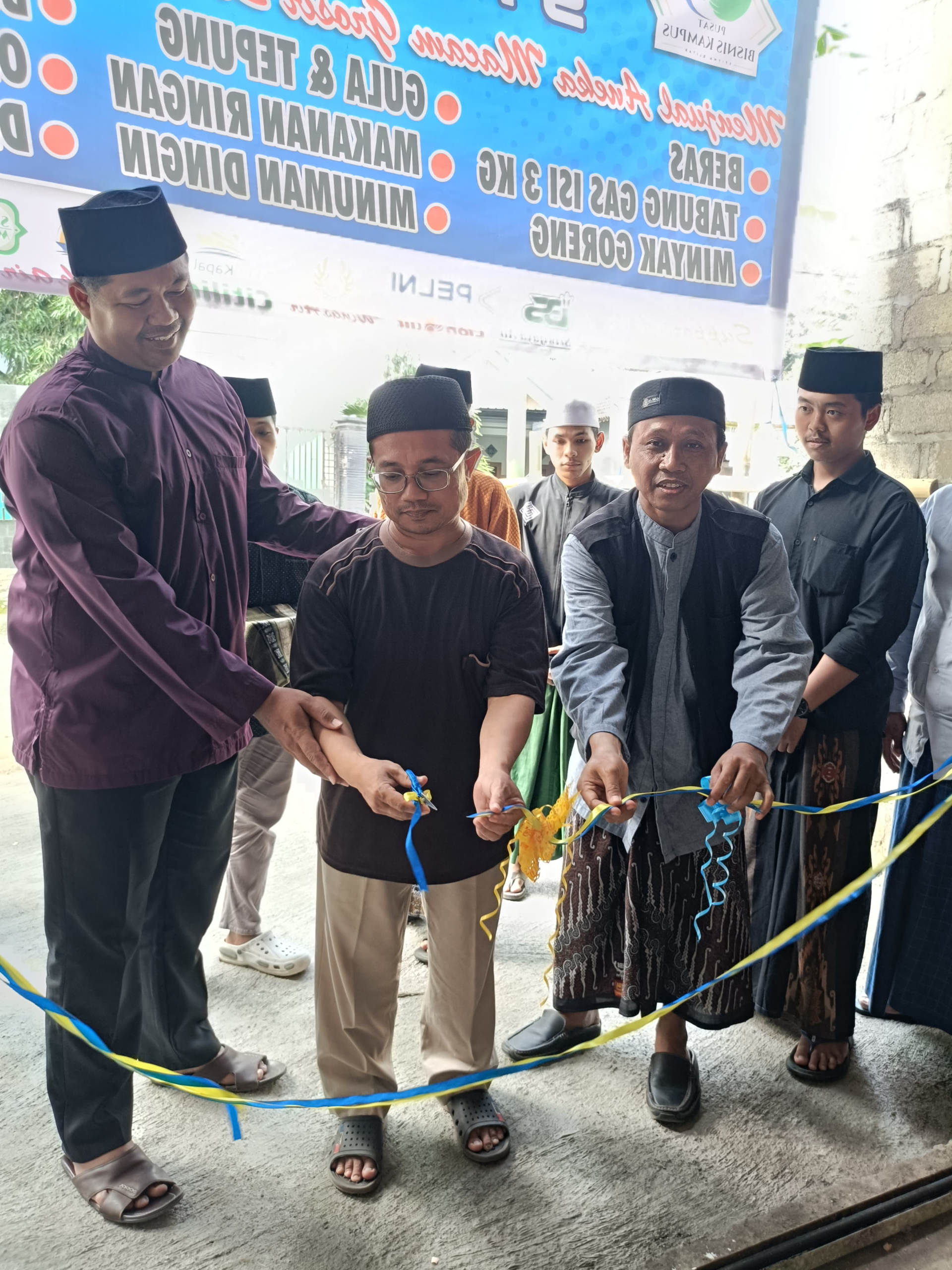 Launching Toko “Biss Mart”, STITMA Blitar Perkuat Entrepreneurship