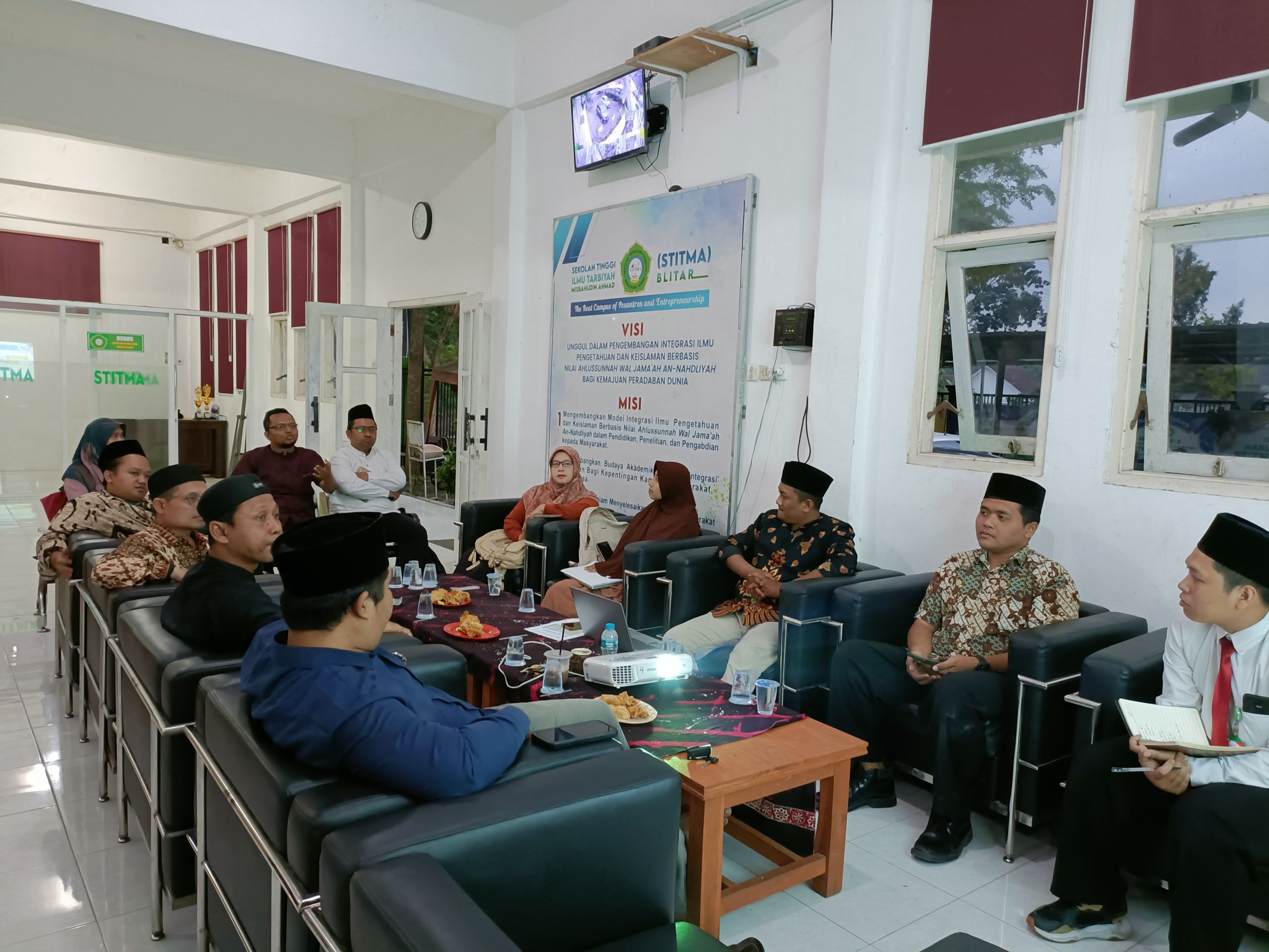 Workshop Penyusunan Kurikulum MBKM sebagai Strategi Peningkatan Kualitas Pendidikan dan Pembelajaran di STITMA Blitar